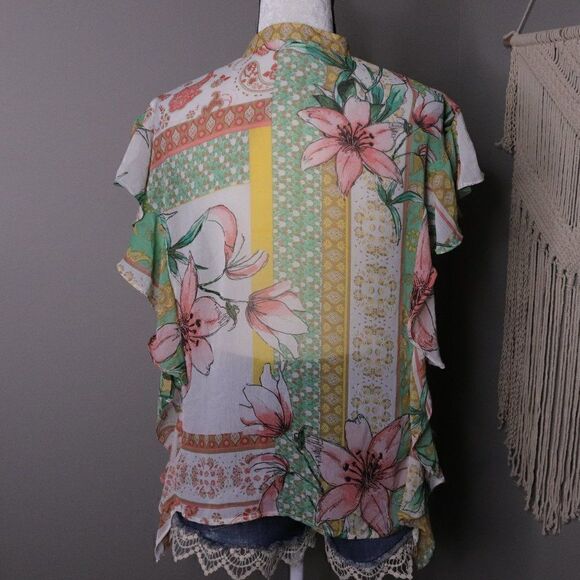 Cupio | Short Sleeve Ruffled Floral Blouse - Picture 4 of 6